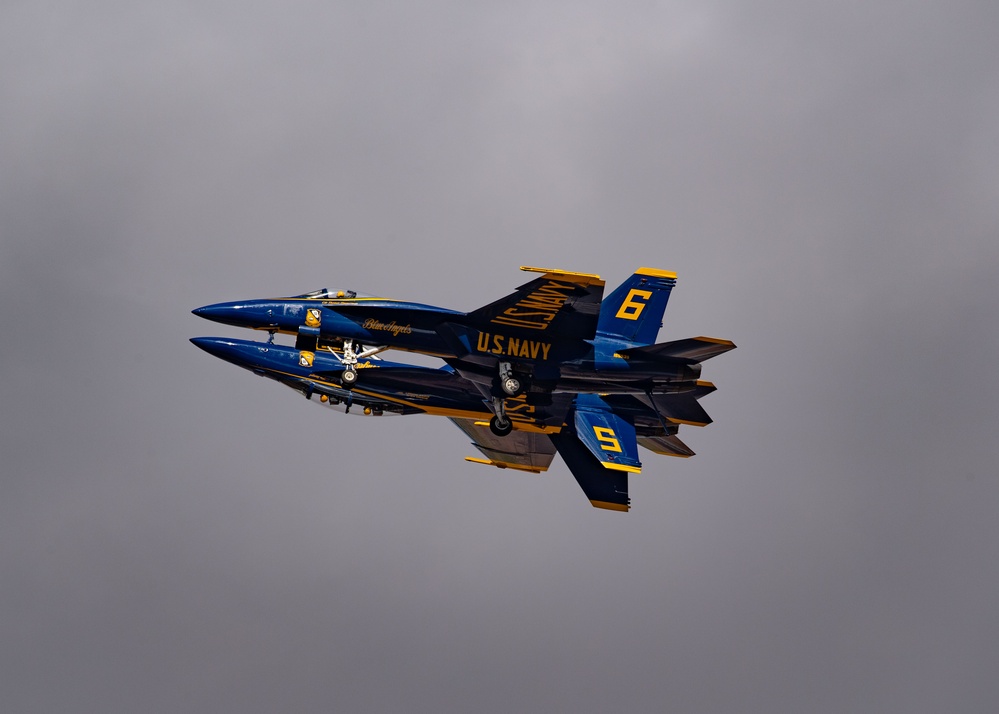 The Blue Angels’ perform at the El Centro Airshow