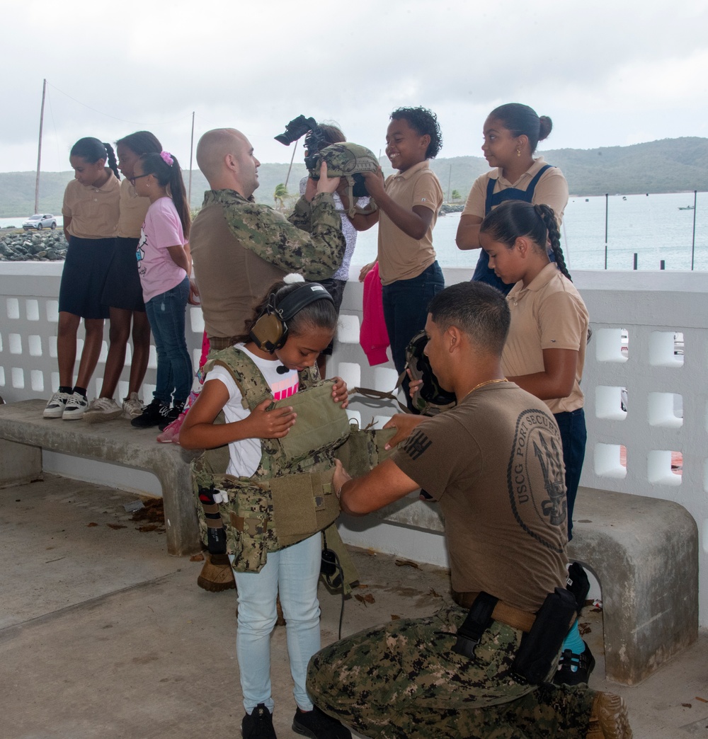 Coast Guard Port Security Units visit students in Vieques, PR