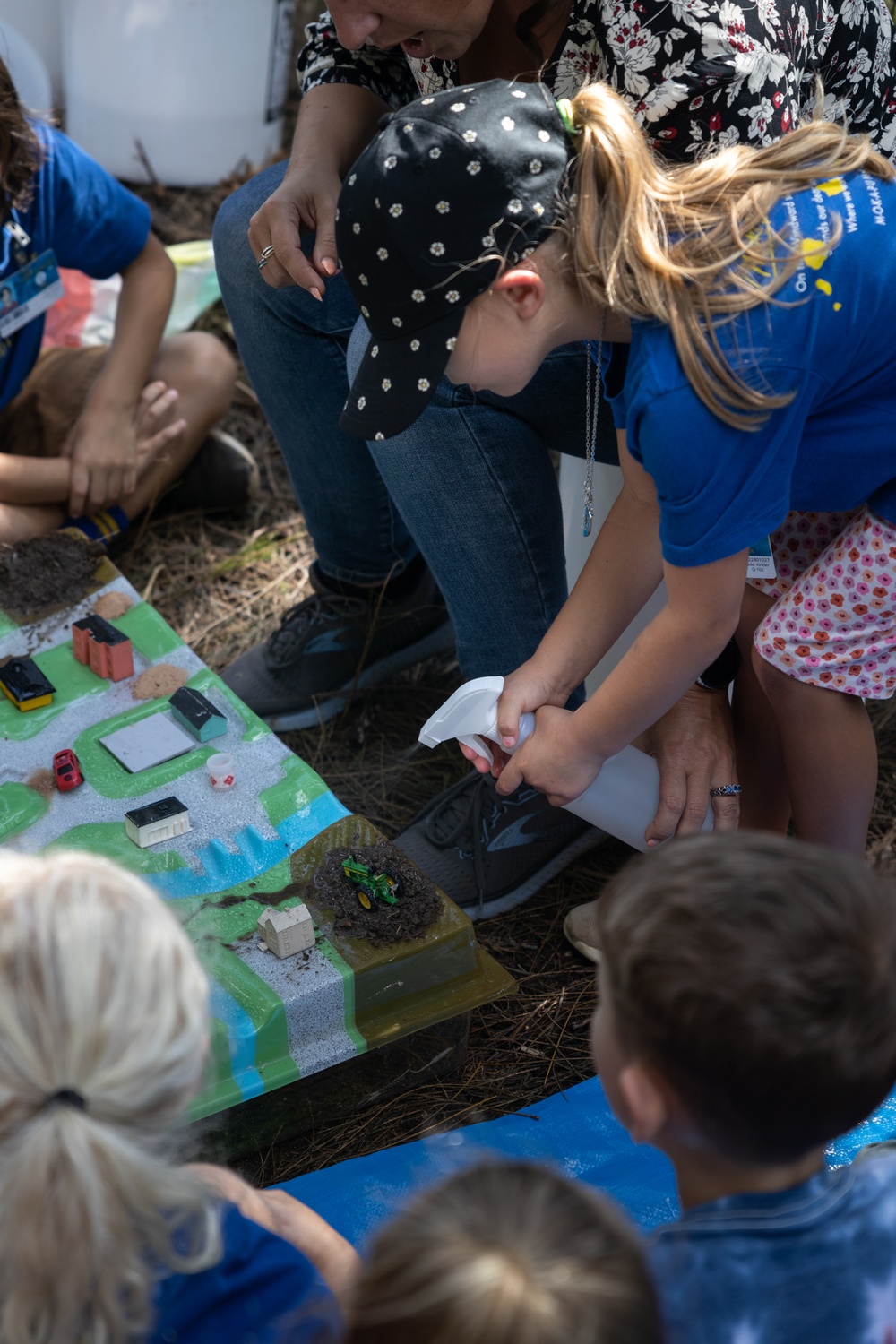 Nature's Classroom: Mokapu Elementary School Students Tour Nu’upia Ponds Wildlife Management Area for Earth Month