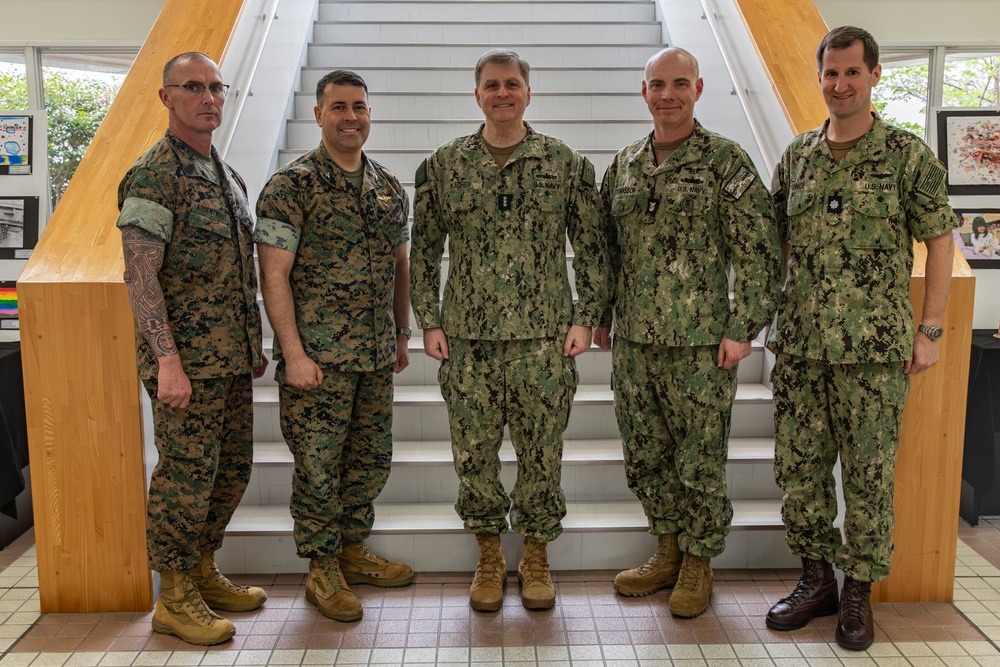 7th Fleet commander visits Marine Corps Air Station Iwakuni