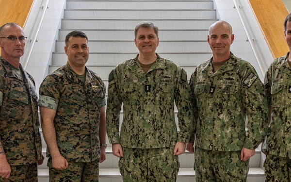 7th Fleet commander visits Marine Corps Air Station Iwakuni