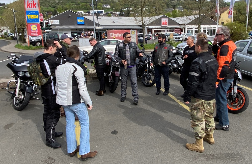 Motorcycle riders in USAG Rheinland-Pfalz community refresh their safety skills