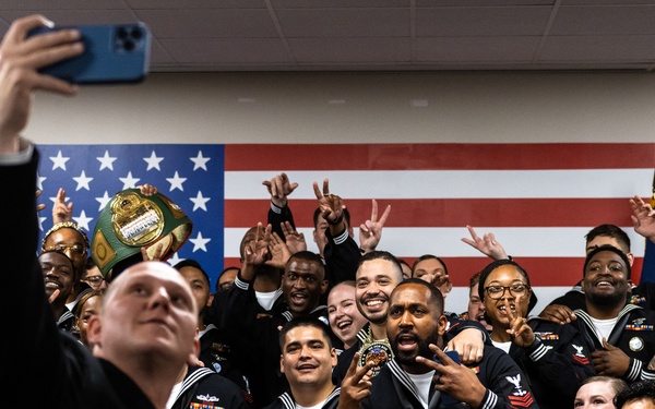 Navy Recruiters Graduate NORU