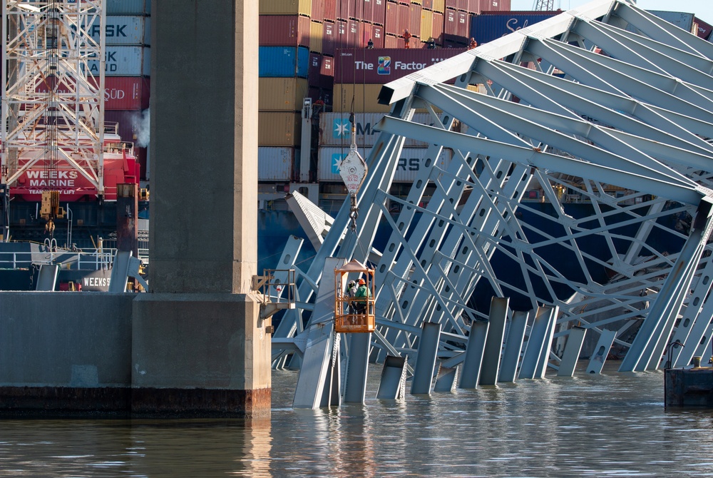 USACE crews survey federal channel in response to Key Bridge Collapse