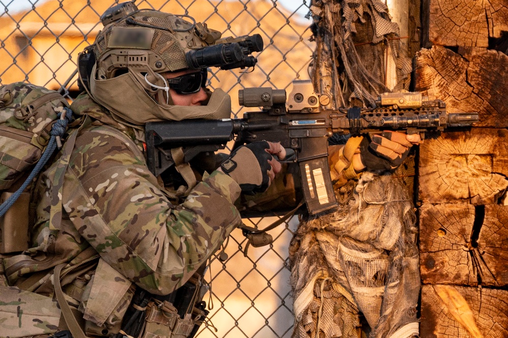 Special Tactics Airmen conduct a direct-action training mission during Emerald Warrior 24 (EW24)