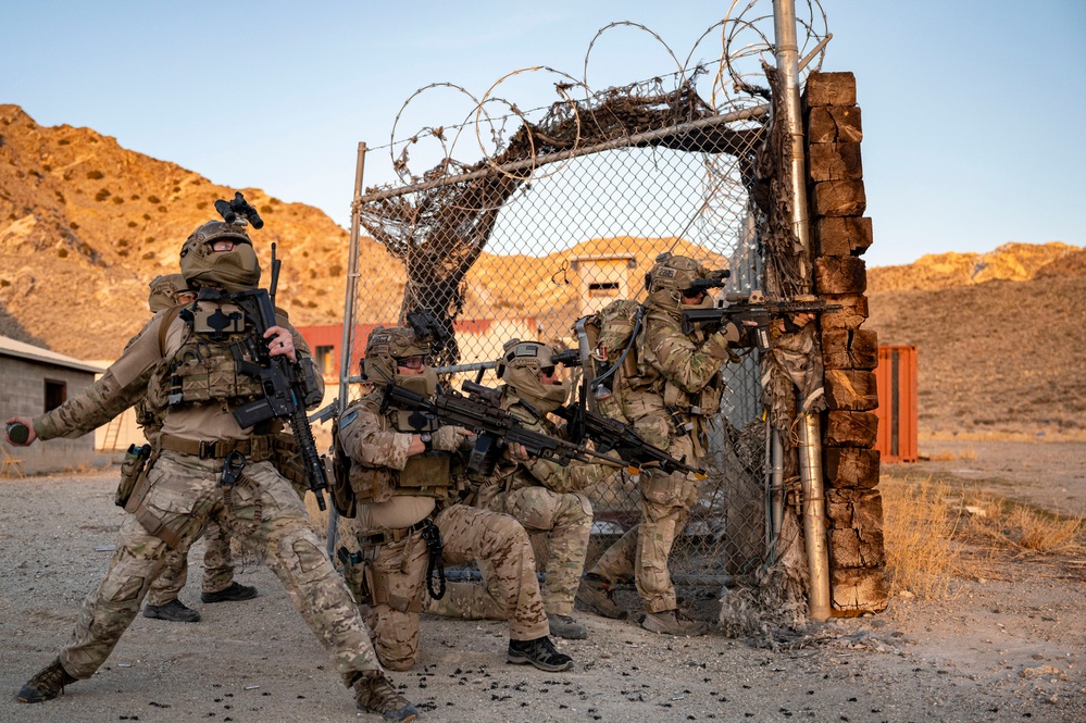 Special Tactics Airmen conduct a direct-action training mission during Emerald Warrior 24 (EW24)