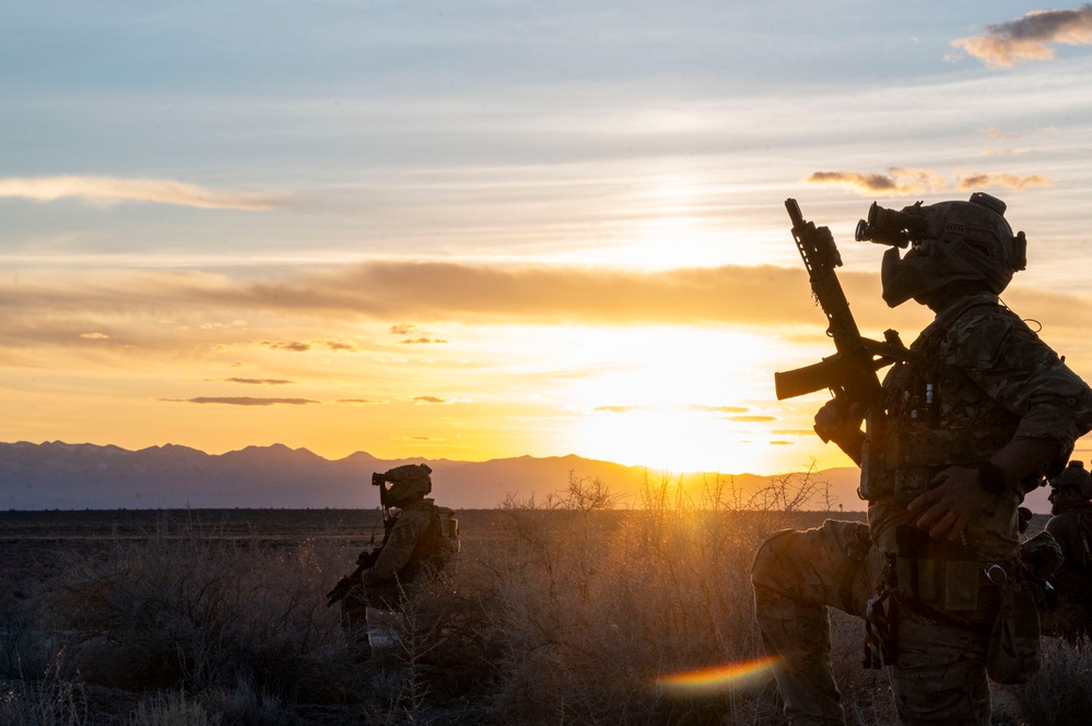 Special Tactics Airmen conduct a direct-action training mission during Emerald Warrior 24 (EW24)