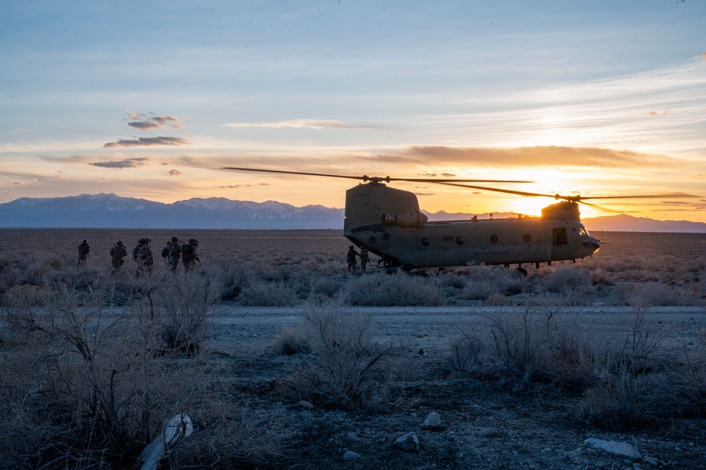 Special Tactics Airmen conduct a direct-action training mission during Emerald Warrior 24 (EW24)