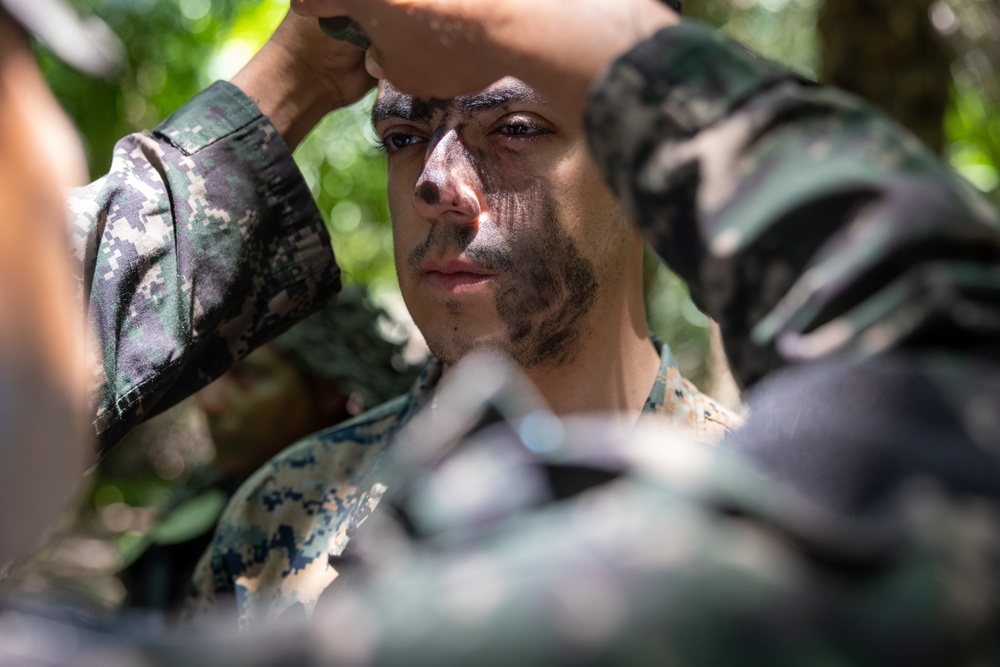 Welcome to the Jungle: Golf Company, 2nd Battalion, 25th Marines Integrate with Honduran Marines
