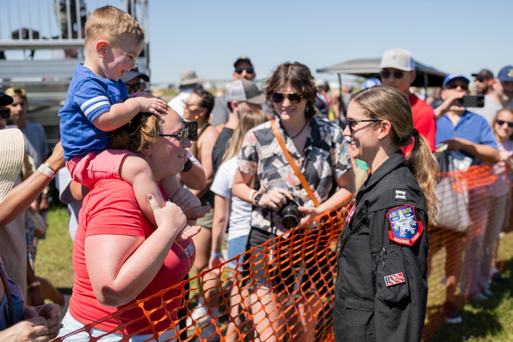 The F-35A Demo Team perform at SUN ‘n FUN