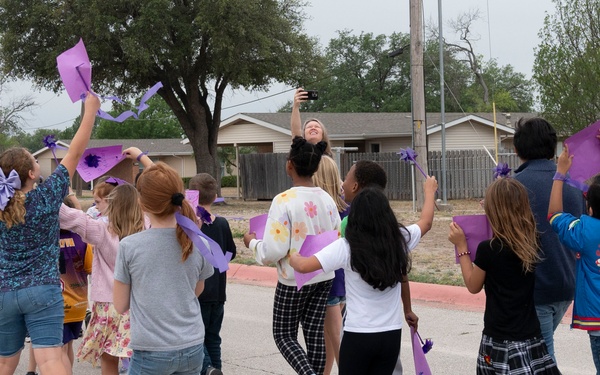 Supporting the military's youngest heroes