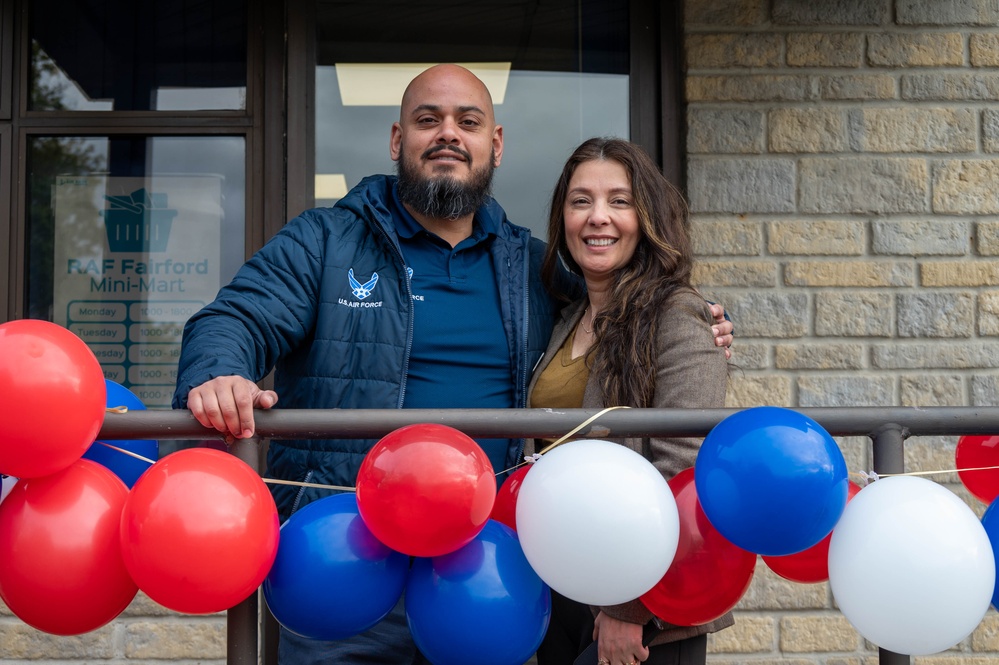 Pathfinders Celebrate Grand Opening of RAF Fairford Mini-Mart