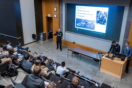 Commander, Submarine Group Nine Visits University of Washington