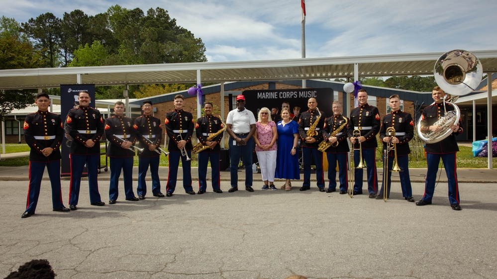 2d Marines Visit to Swansboro Elementary School