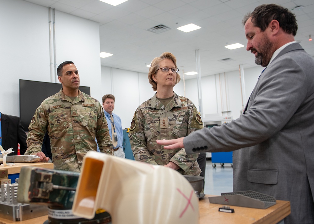 AFLCMC Commander visits Tinker Air Force Base
