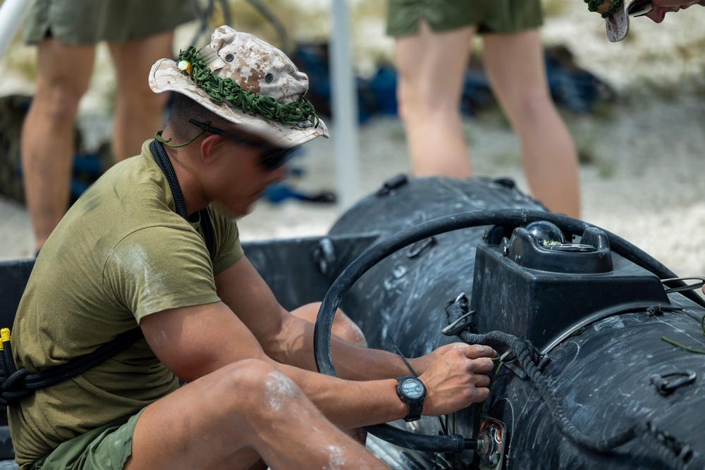 ITC Students learn the process to prepare small boats for operations