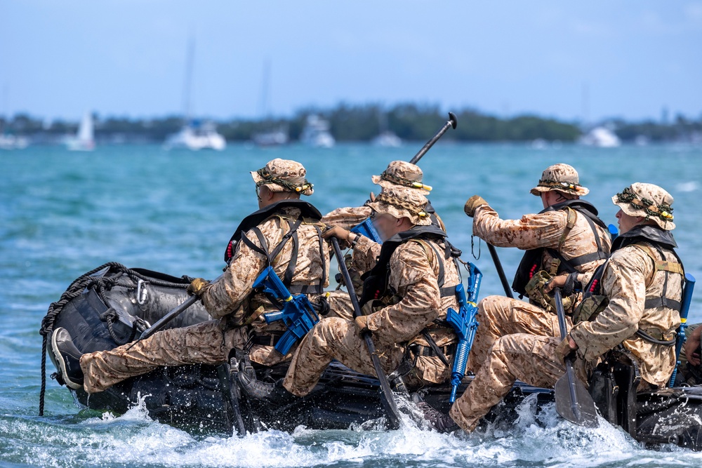 ITC Students conduct small boat maneuvering training