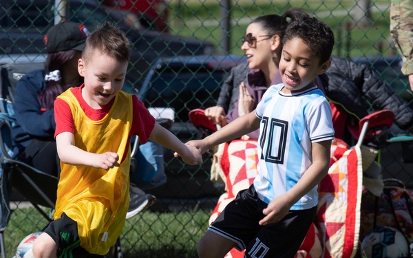 New England Revolution host soccer clinic for military children