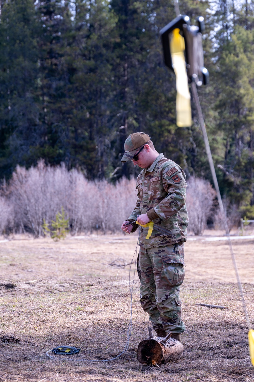 SERE Communication Technicians Visit the Field