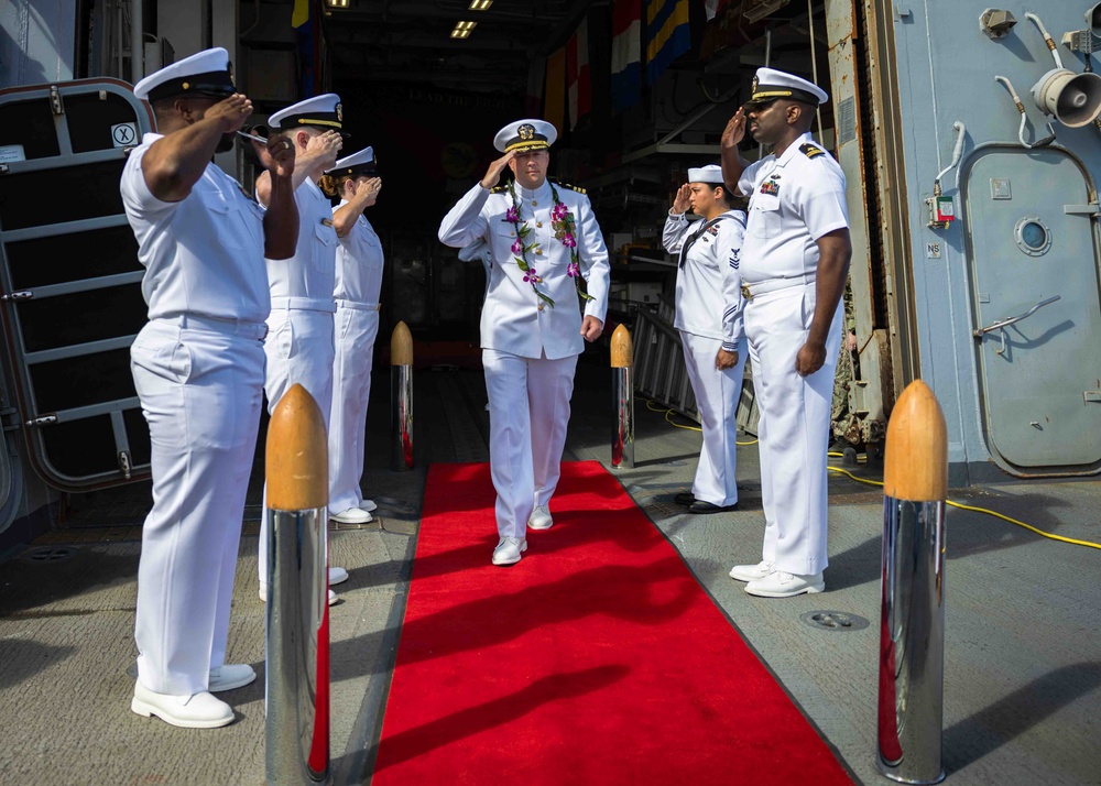 USS Michael Murphy Holds Change of Command