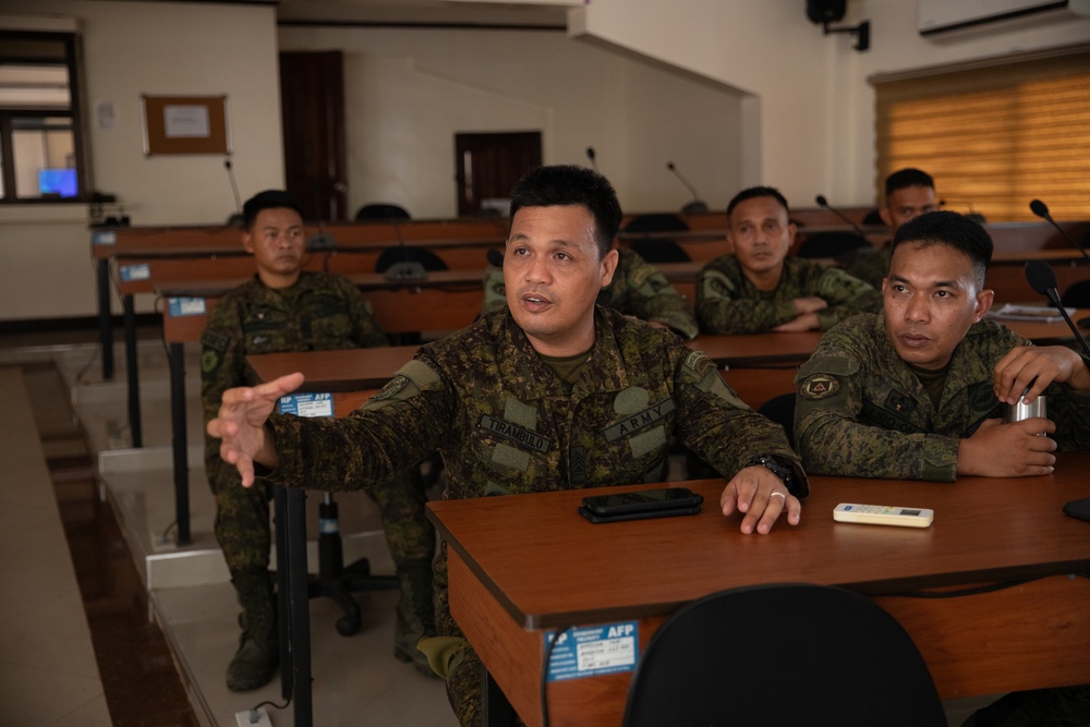 DVIDS - Images - Salaknib 2024 Tactical Movement Class [Image 5 of 5]