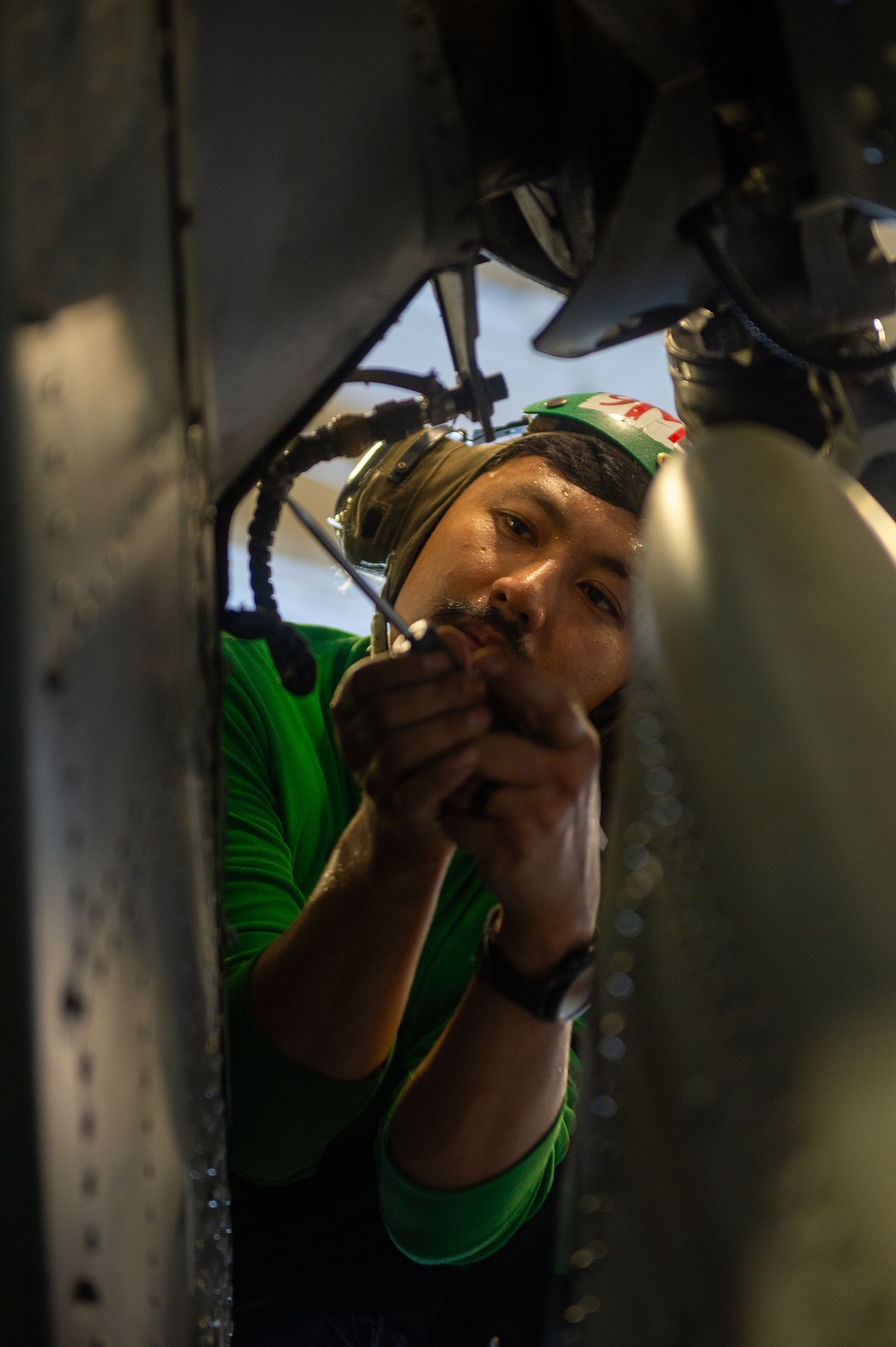 Sea Hawk Maintenance on the TR