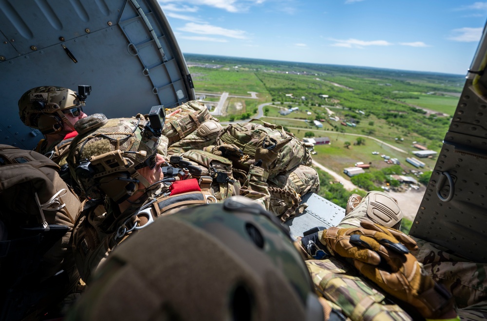 DVIDS - Images - Pararescue Jumpers perform a rescue demonstration at ...