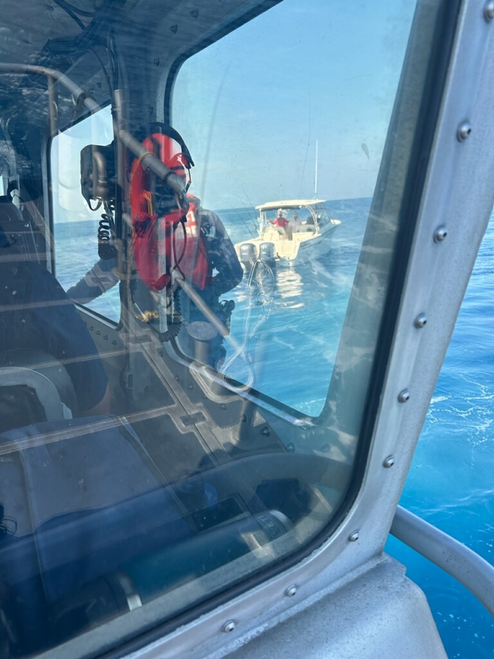 DVIDS - Images - Coast Guard, partners rescue 14 boaters in active week ...