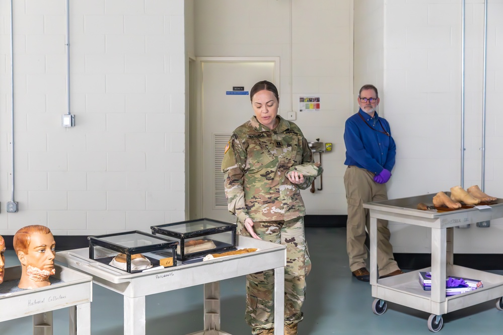 Walter Reed National Military Medical Center Dermatology Residents Hold Grand Rounds at National Museum of Health and Medicine