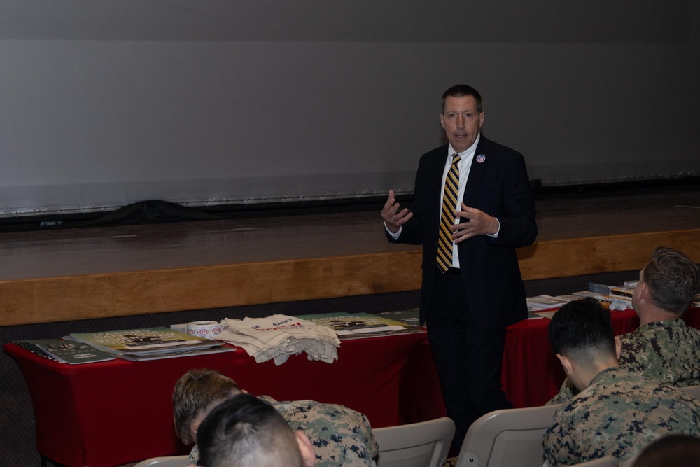 DVIDS - Images - MCB Camp Pendleton hosts workshop for voting ...