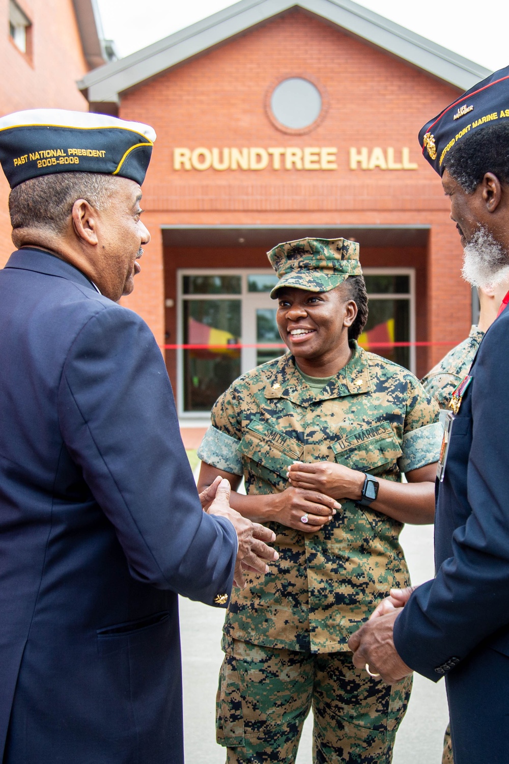 DVIDS - Images - Sgt. Maj. Louis Roundtree, USMC (Ret.) Building ...