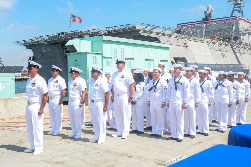 Littoral Combat Ship Squadron One Holds Change of Command Ceremony