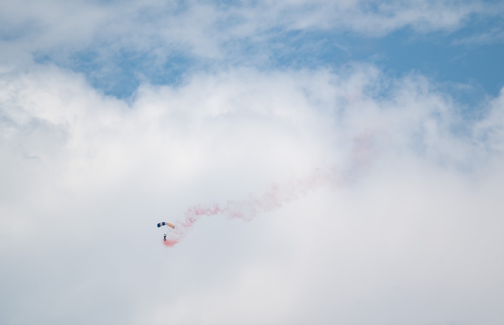 Charleston Airshow 2024 Wings of Blue demonstration