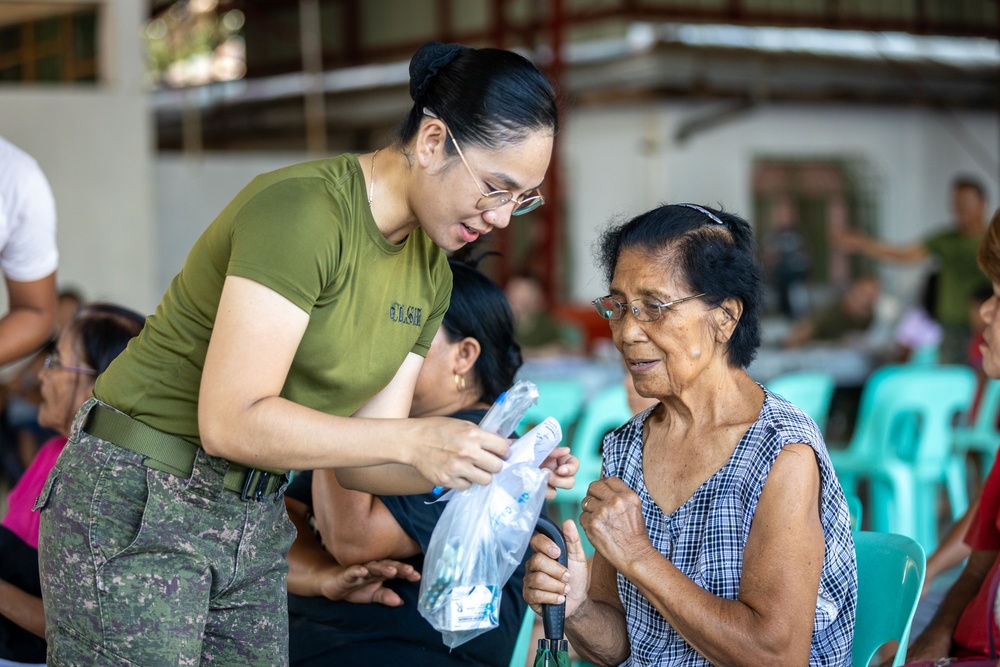 Balikatan 24: Davila Elementary School Community Health Engagement