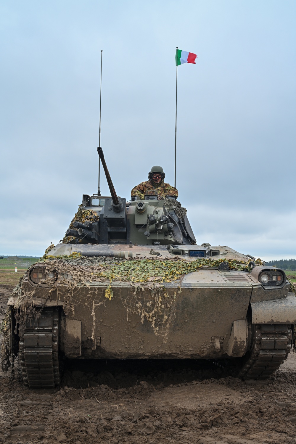 Saber Strike 24: Italian soldiers prepare for a Joint Live Fire Exercise