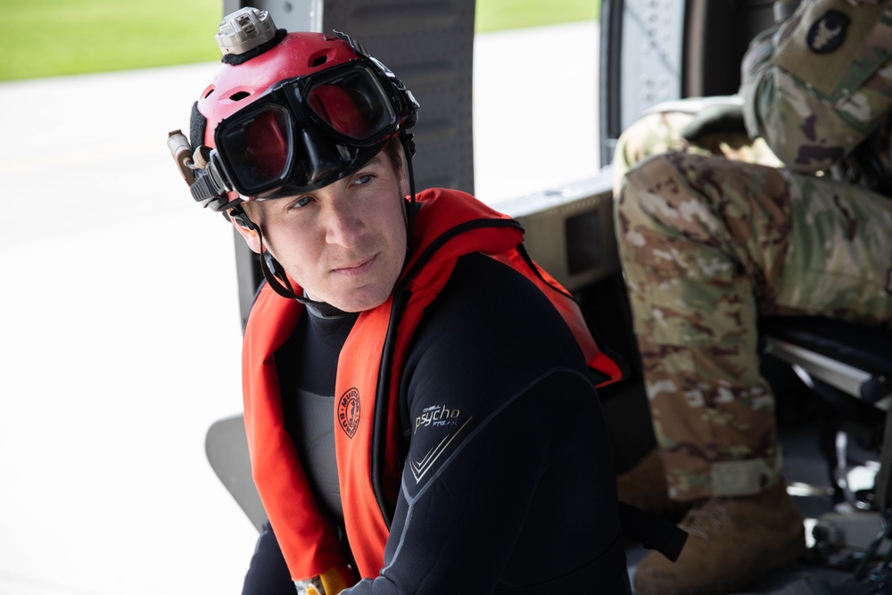 63rd Theater Aviation Brigade Performs Helocast Demonstration at Thunder Over Louisville, 2024