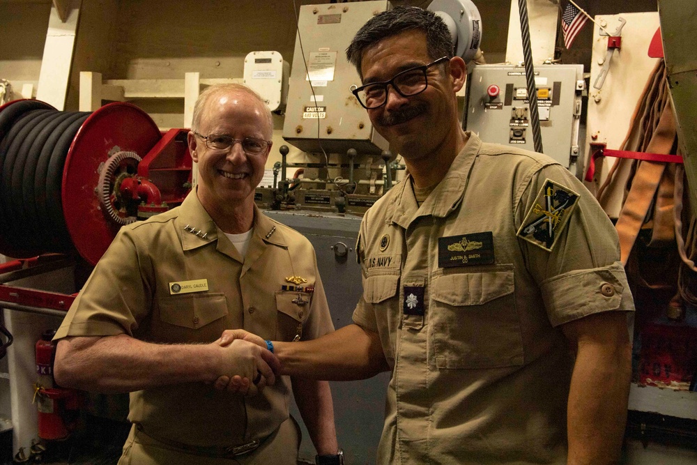 Adm. Caudle, Commander Fleet Forces Command, Visits USS Mason (DDG 87)