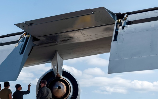 909th ARS keep Hogs flying