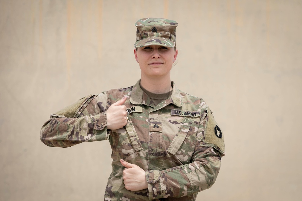 Unspoken Connections: Soldier Brings ASL Classes to Deployed Troops