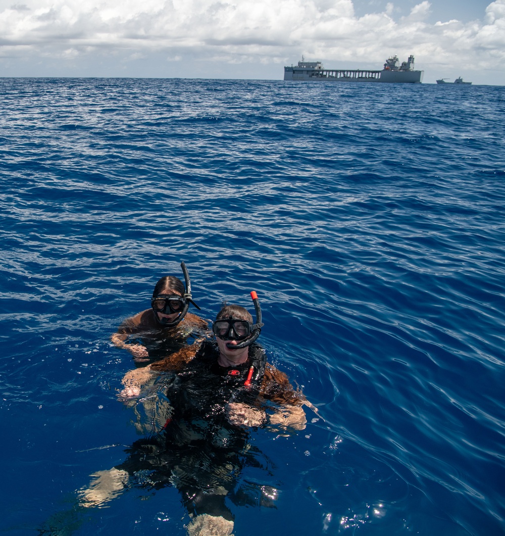 Hershel &quot;Woody&quot; Williams Conducts Small Boat Operations with Nigerian Navy