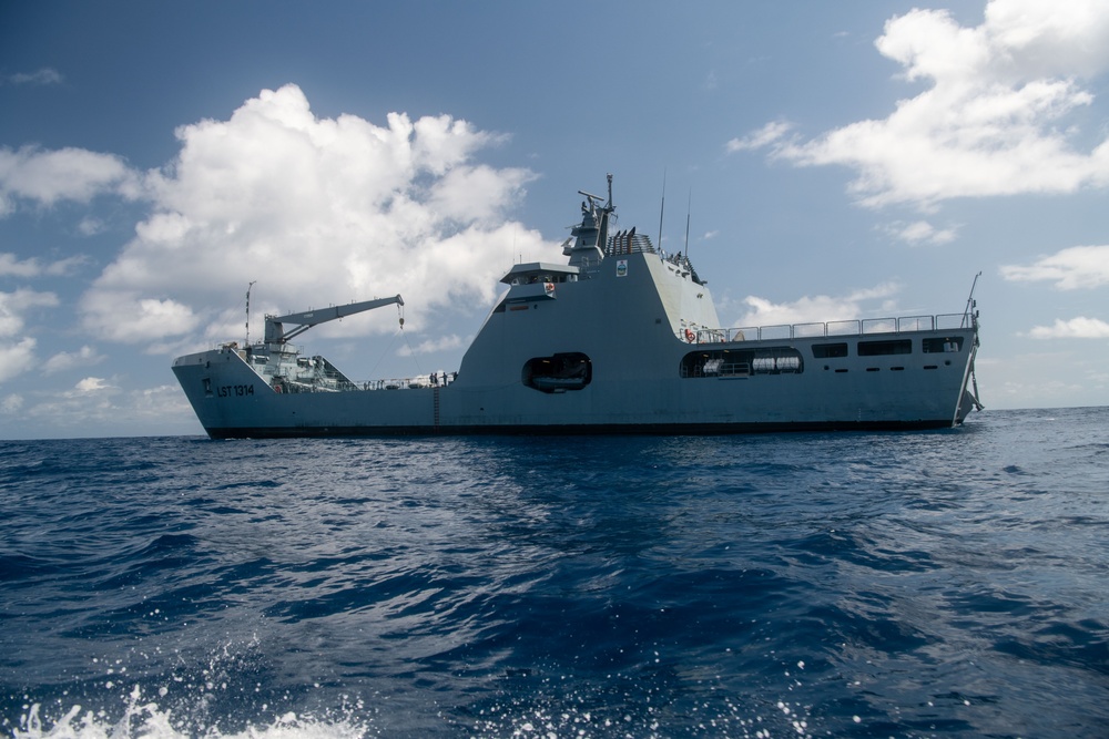 Hershel &quot;Woody&quot; Williams Conducts Small Boat Operations with Nigerian Navy
