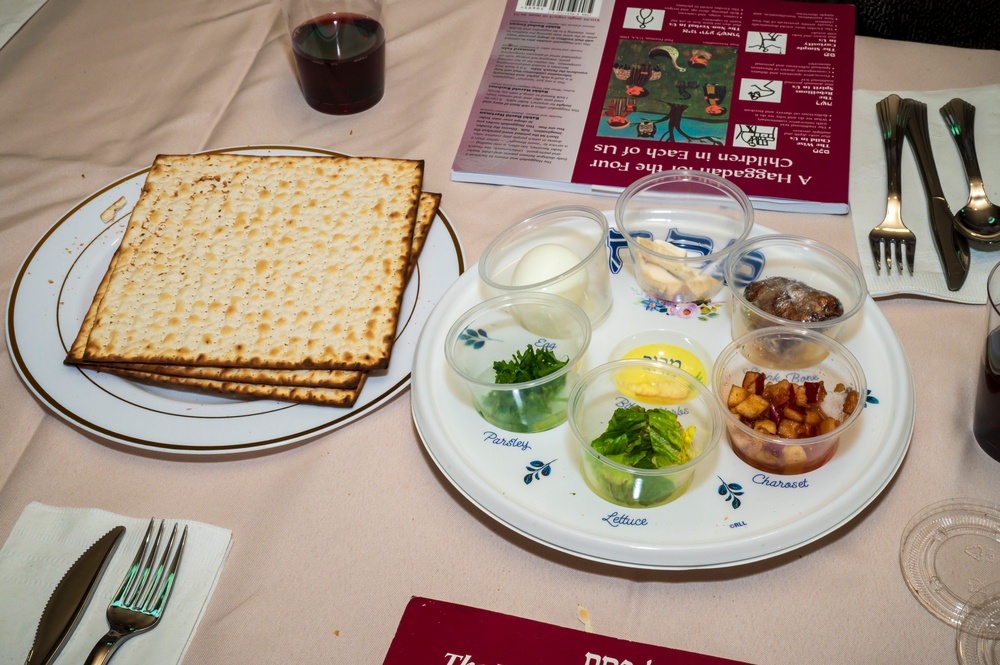 2nd Annual Model Seder Celebrated at Walter Reed, April 18, 2024