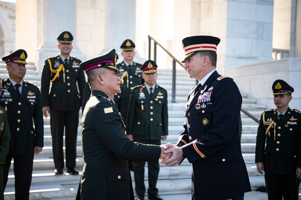 Chief of the Army of Thailand Gen. Charoenchai Hinthao Participates in a Public Wreath-Laying Ceremony at the Tomb of the Unknown Soldier