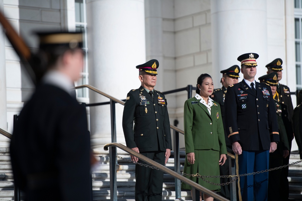 Chief of the Army of Thailand Gen. Charoenchai Hinthao Participates in a Public Wreath-Laying Ceremony at the Tomb of the Unknown Soldier