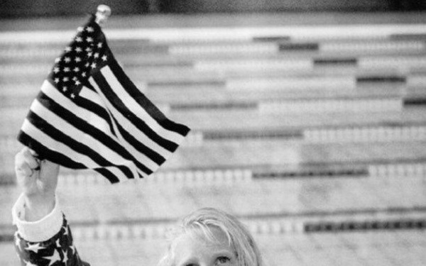 Military spouse ‘shares her spare’ with fellow Olympian’s dad