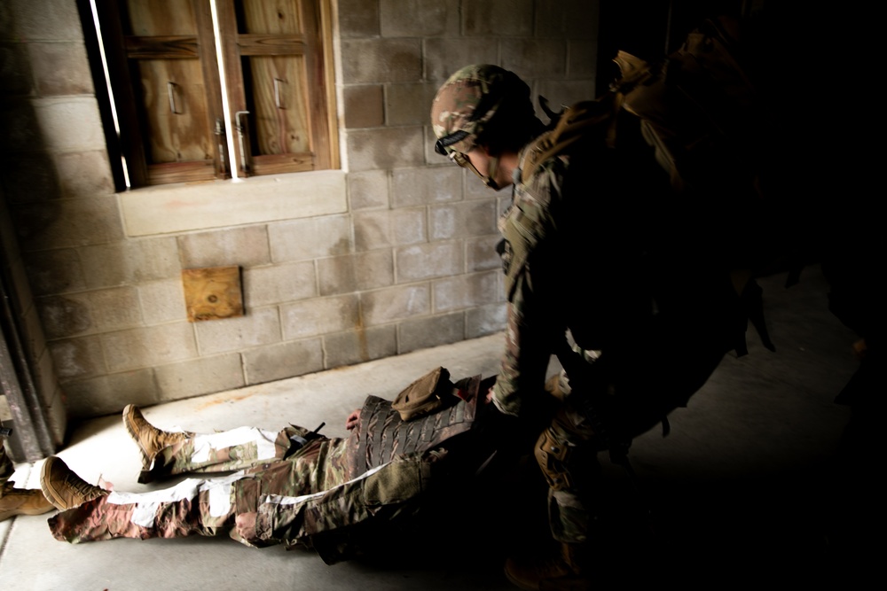 Combat Medic Qualification Course: Field Phase