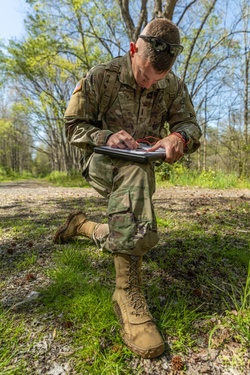1st Lt. Layton Thorpe sets his course [Image 4 of 7]