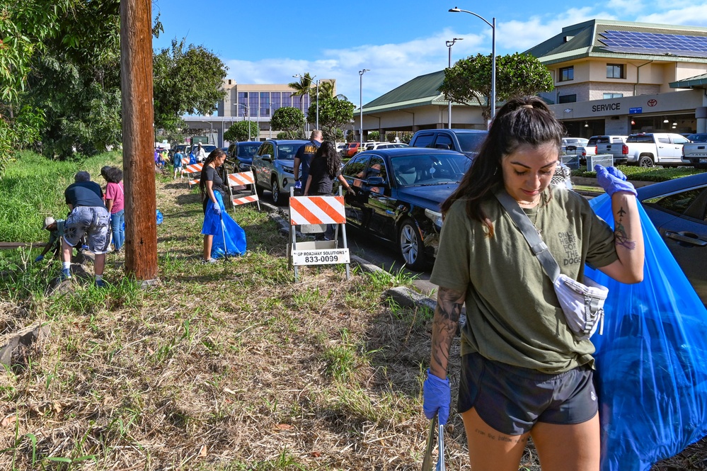 Joint Base Pearl Harbor-Hickam Bike Path Earth Day Volunteer Cleanup 2024