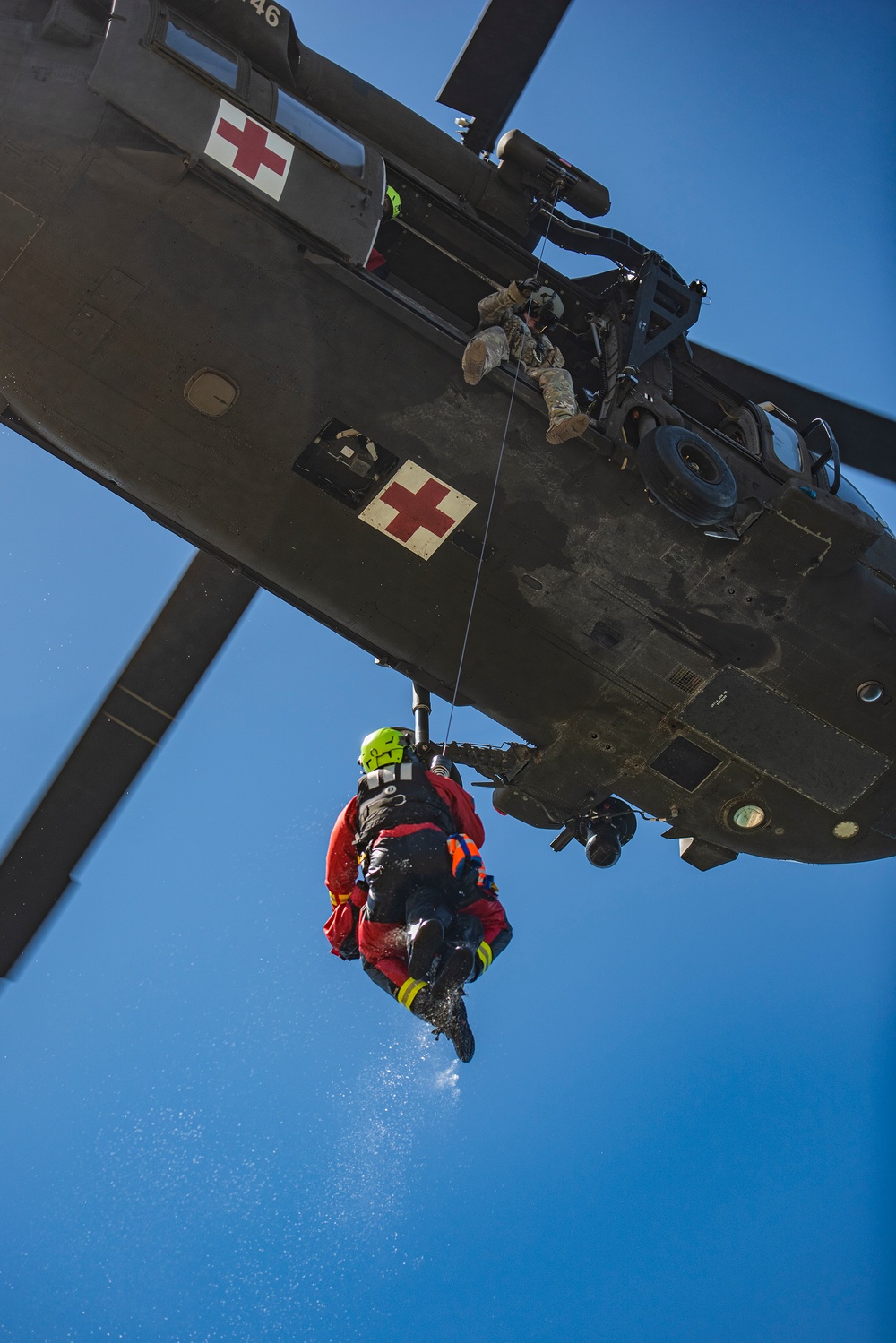 Guardsmen, firefighters train for real-world flood emergencies