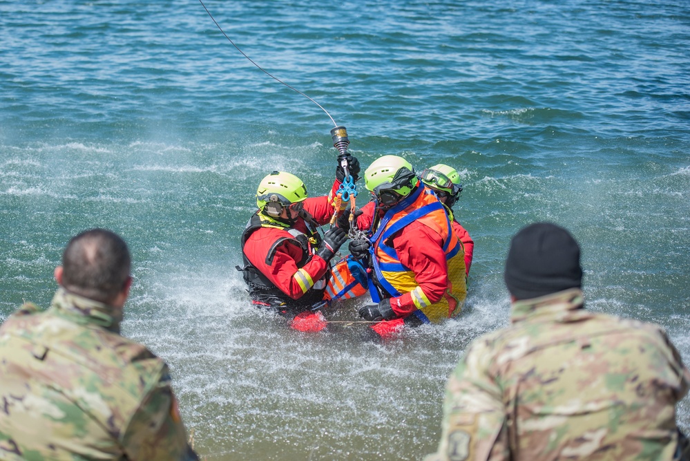 Guardsmen, firefighters train for real-world flood emergencies